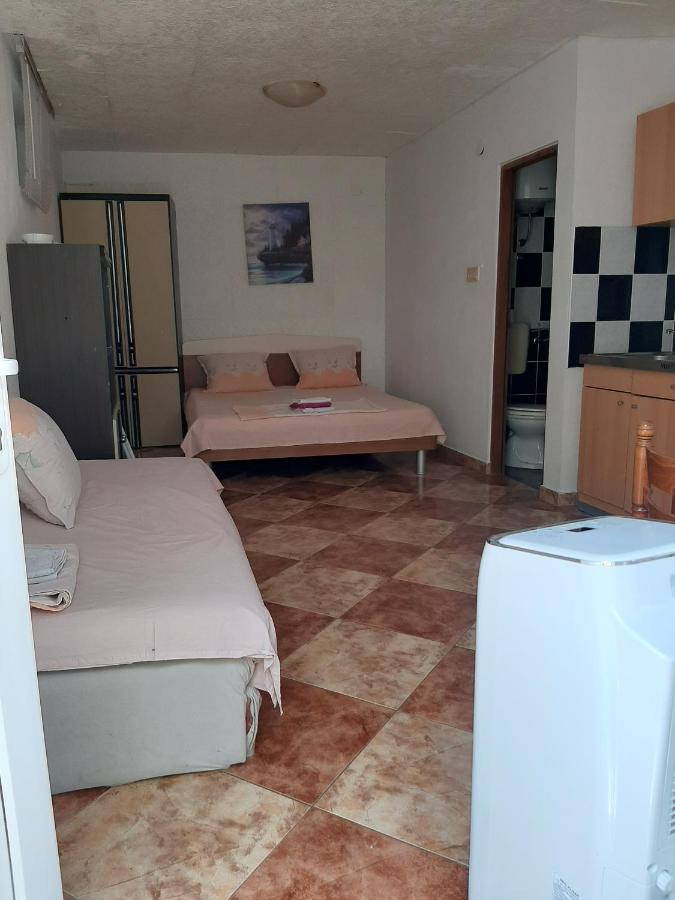 App Borna Apartment Crikvenica Ngoại thất bức ảnh